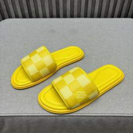 Picture of Louis Vuitton Slippers _SKULVsz38-45mnf05511277